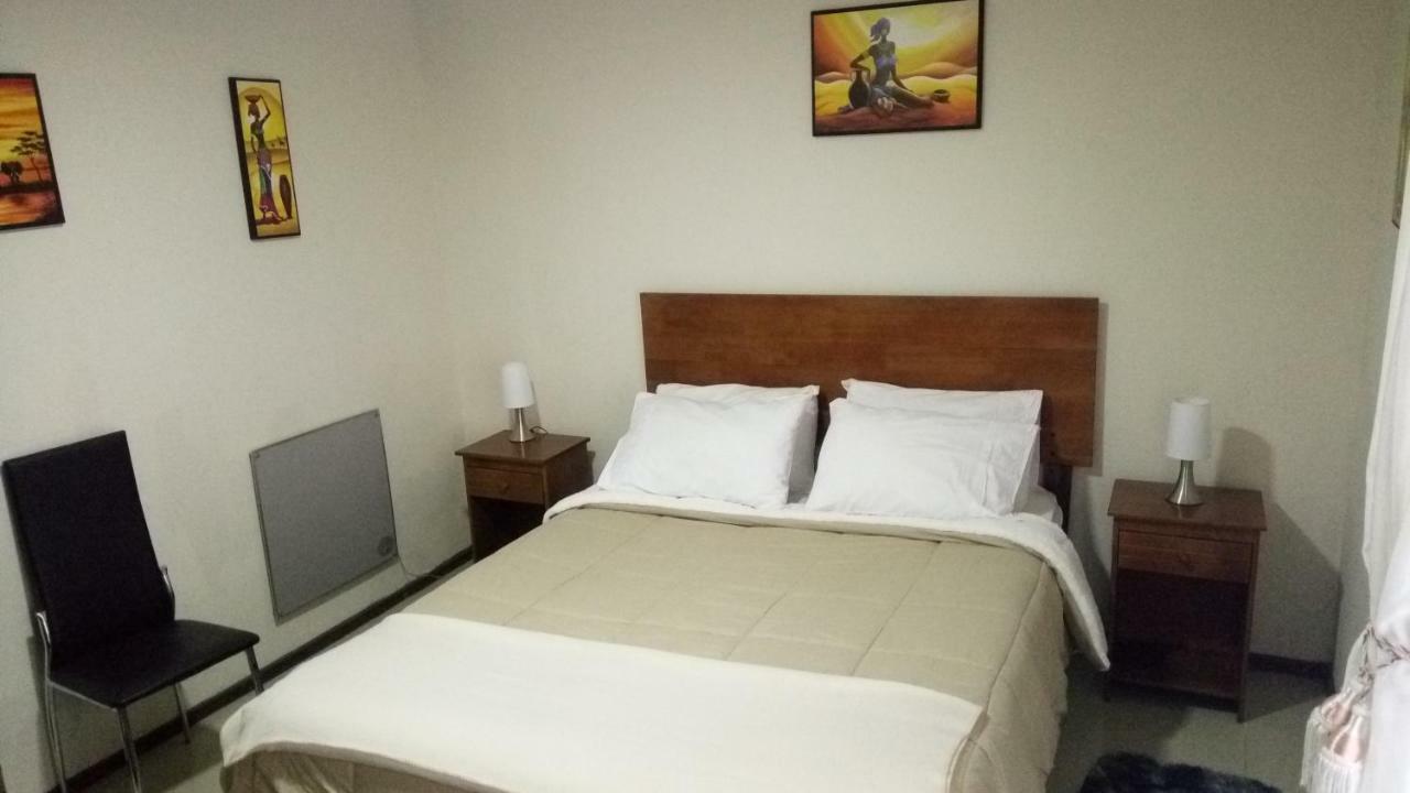 Hostal Los Castanos Βίνα Ντελ Μαρ Εξωτερικό φωτογραφία