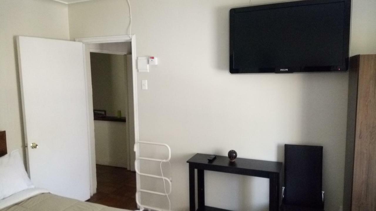 Hostal Los Castanos Βίνα Ντελ Μαρ Εξωτερικό φωτογραφία